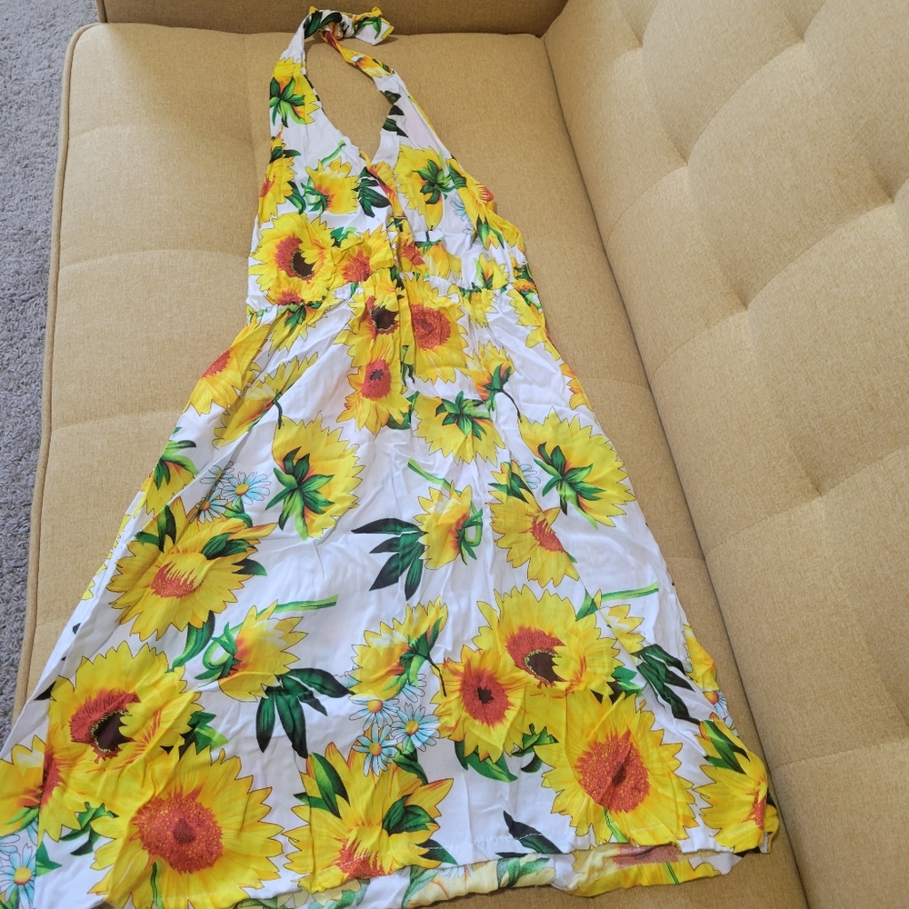 Women Summer Dress - Picture 2 of 4